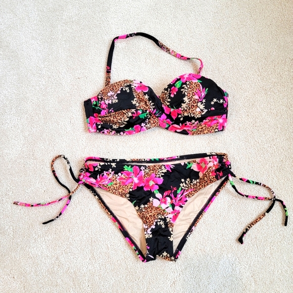 Victoria's Secret Other - Victoria's Secret Leopard Floral Pushup Scrunch Side Tie Bikini Swimsuit Set